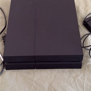 Sony PS4 Gaming Console - Needs repair